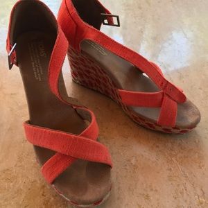 Toms wedge sandal